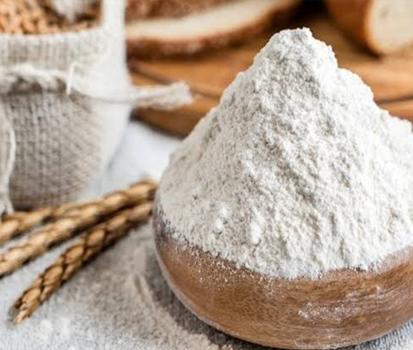 منتجات غذائية متنوعة